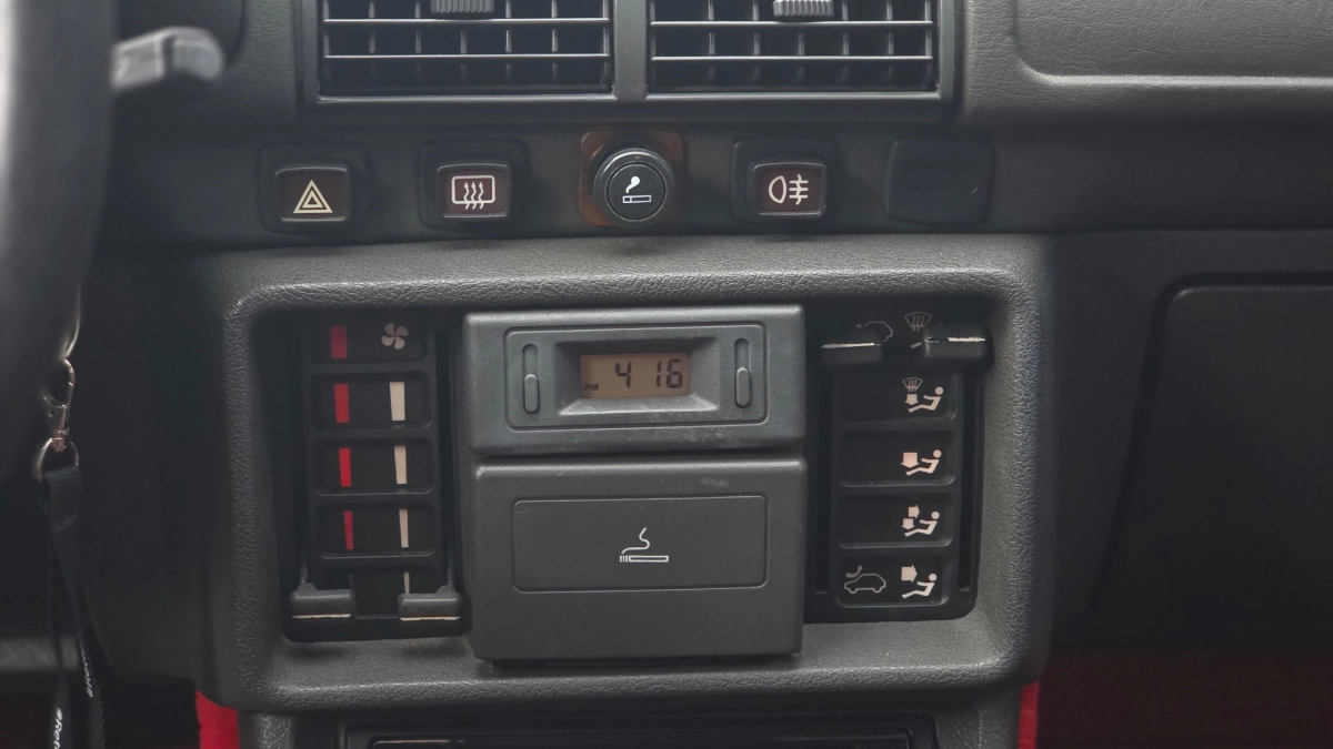 Peugeot 205 - photo 17