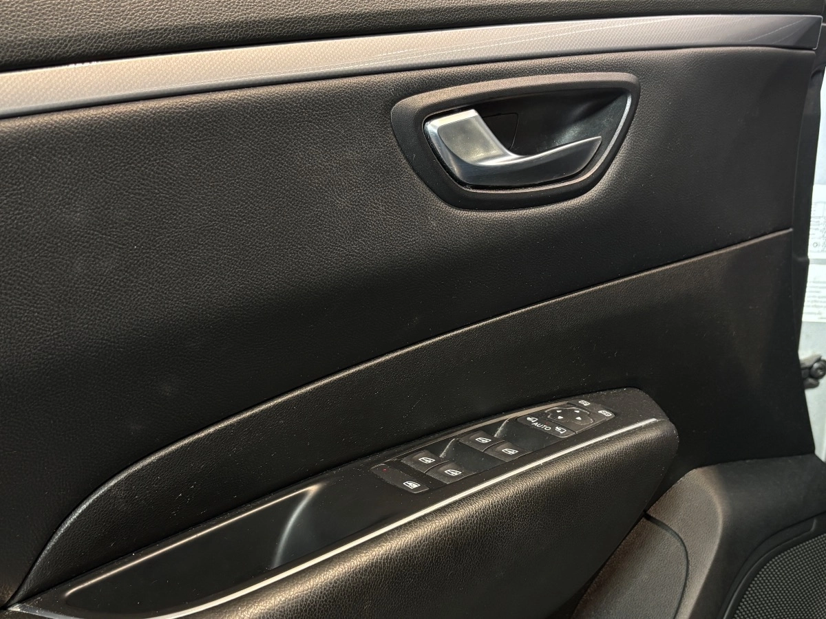Renault Talisman - photo 16