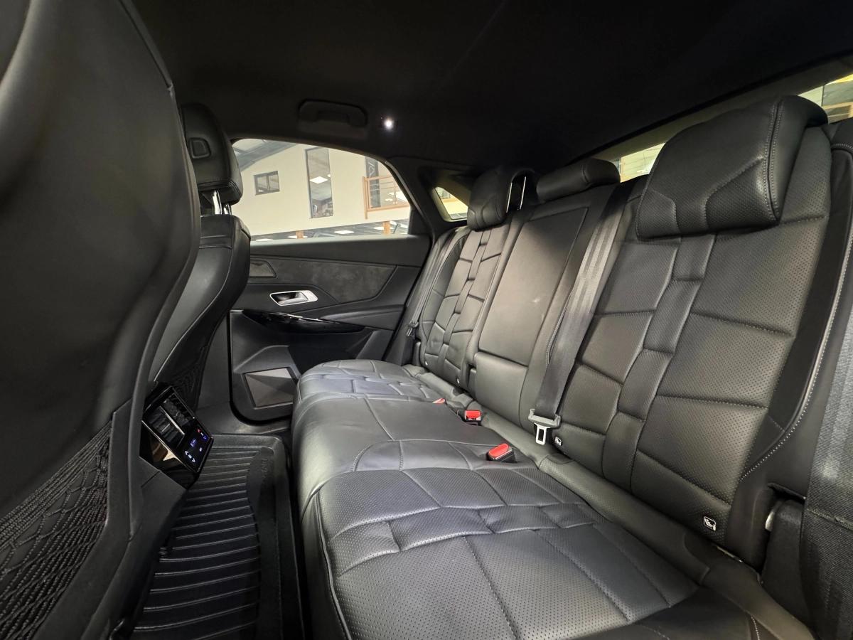 Ds Automobiles Ds 7 Crossback 1.5 BLUEHDI 130 EXECUTIVE