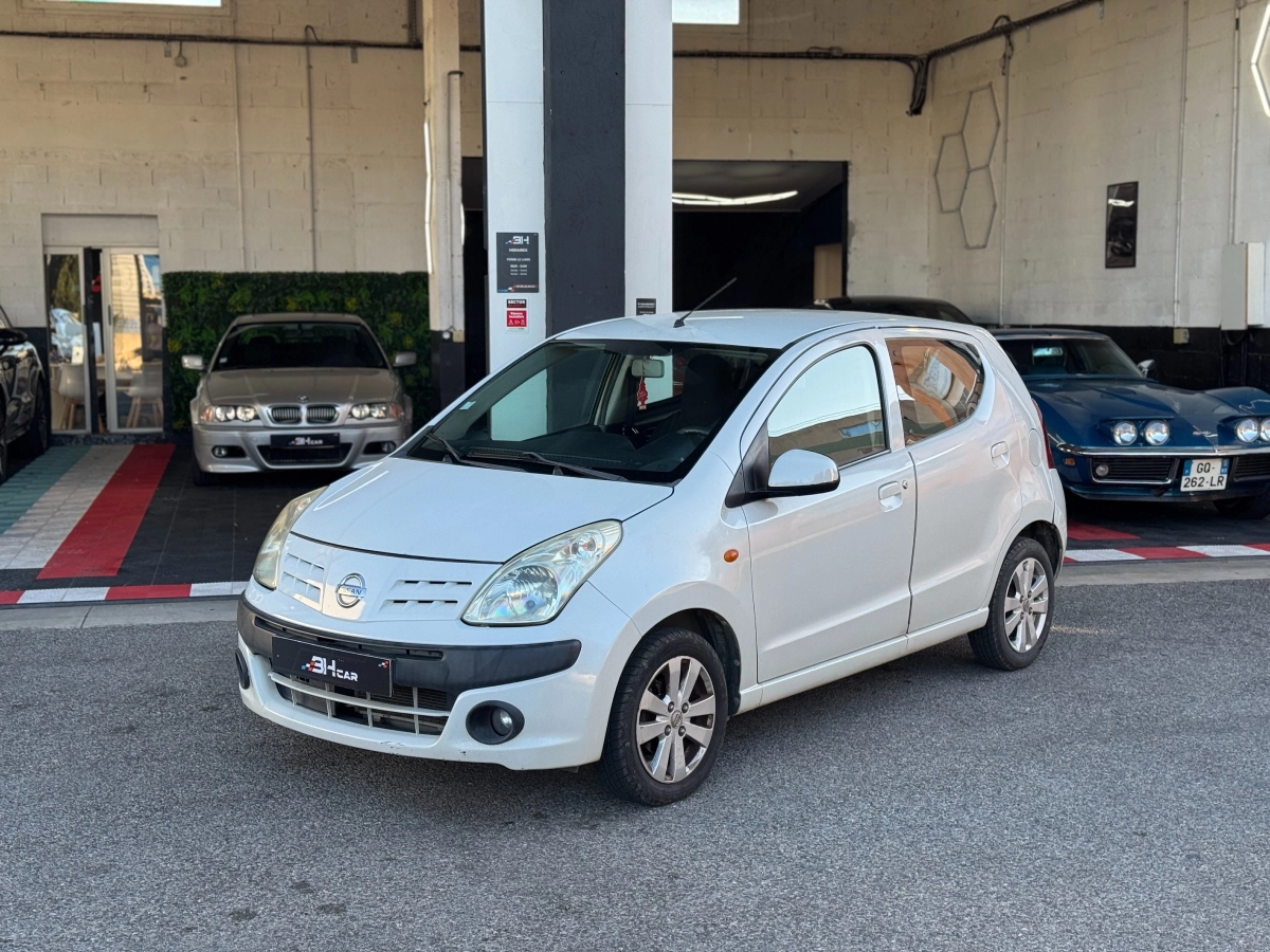 Nissan Pixo
