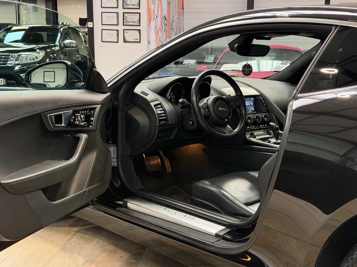 Jaguar F-type COUPE 3.0 340 BVA