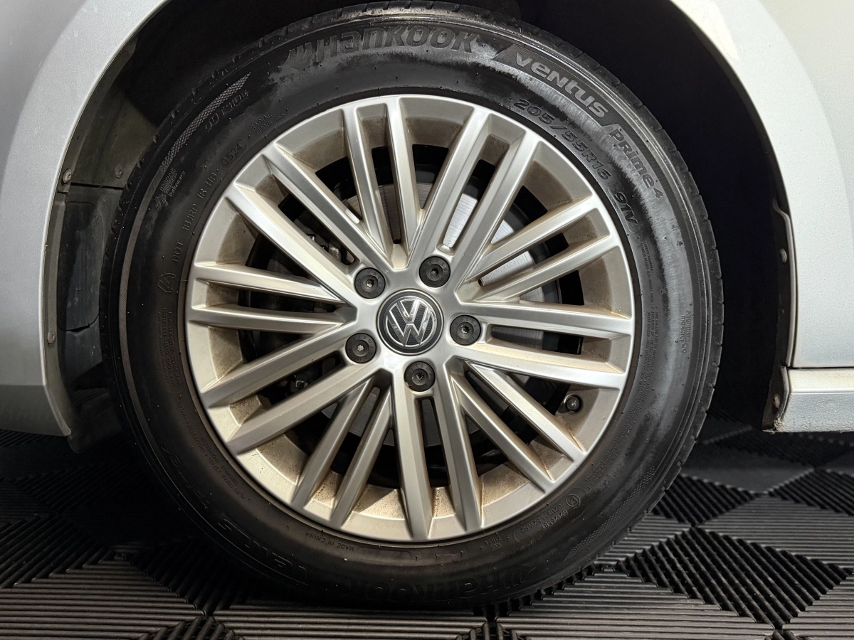 Volkswagen Golf - photo 26