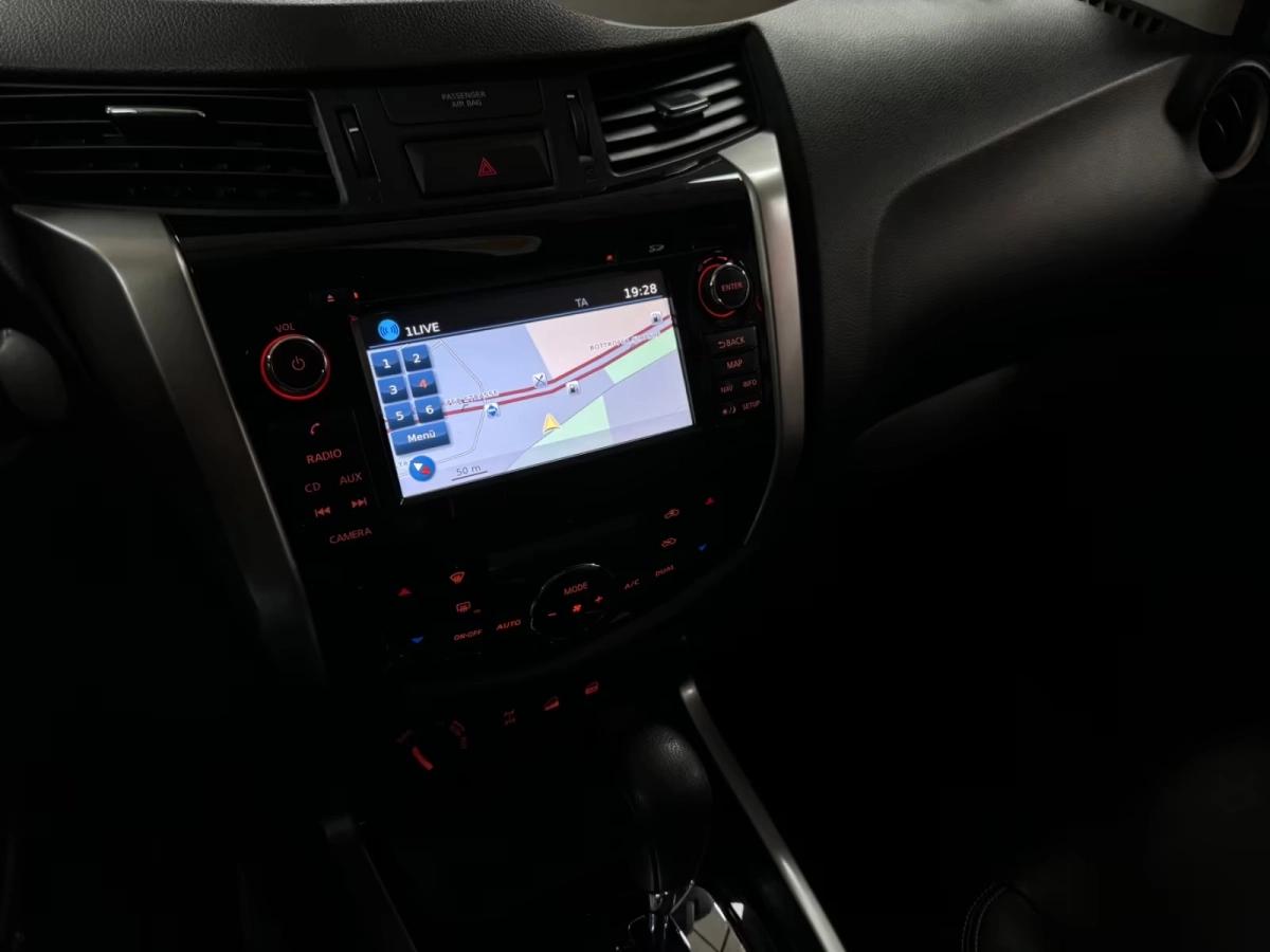 Nissan Navara OFFROADER DOUBLE CAB 2.3 DCI 190 PLUS TEKNA PLUS 4WD BVA