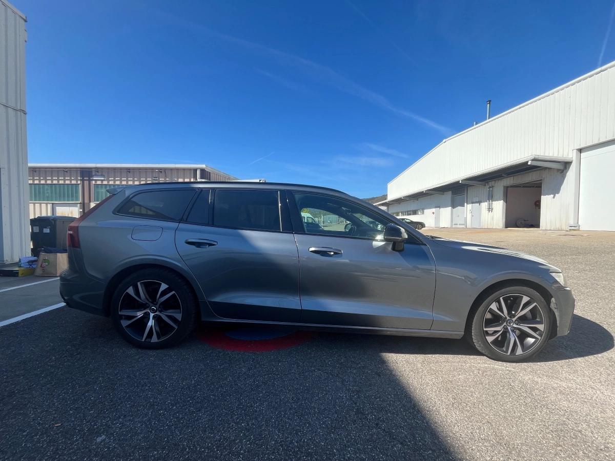 Volvo V60 2.0 T6 340H 255 TWIN-ENGINE PHEV HYBRID R-DESIGN AWD GEARTRONIC BVA