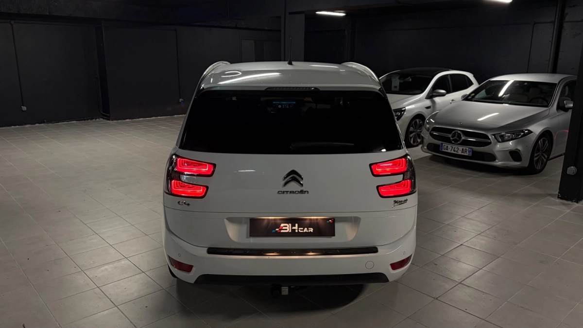 Citroen C4 Grand Picasso - photo 8
