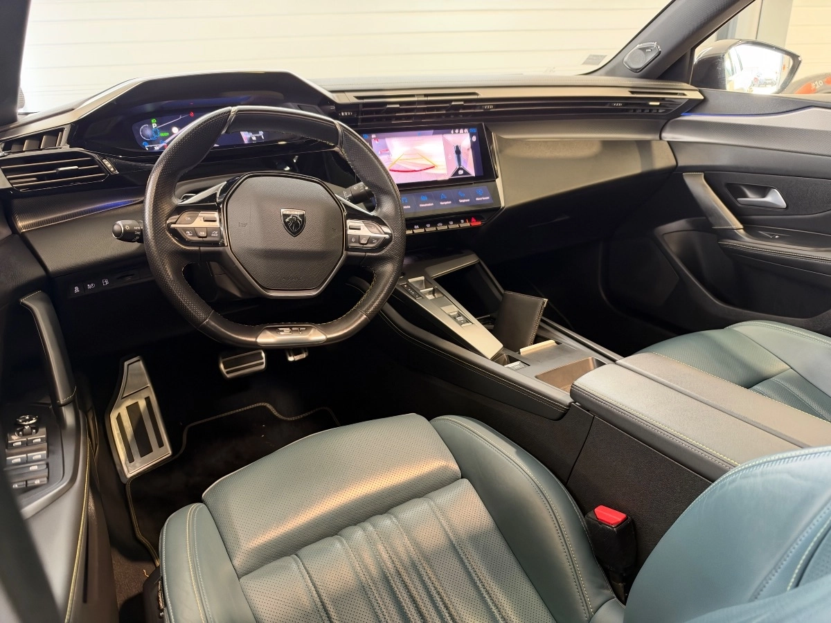 Peugeot 308 - photo 3