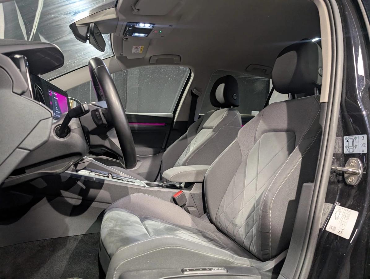 Aperçu indisponible de Volkswagen Golf