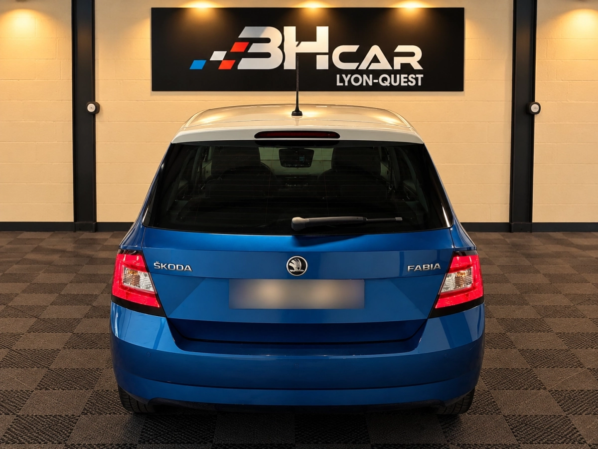 Skoda Fabia - photo 5