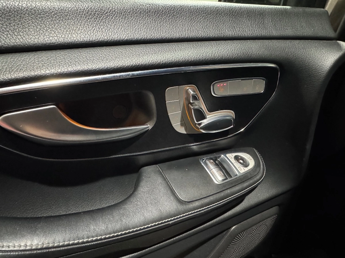 Mercedes Classe V - photo 19