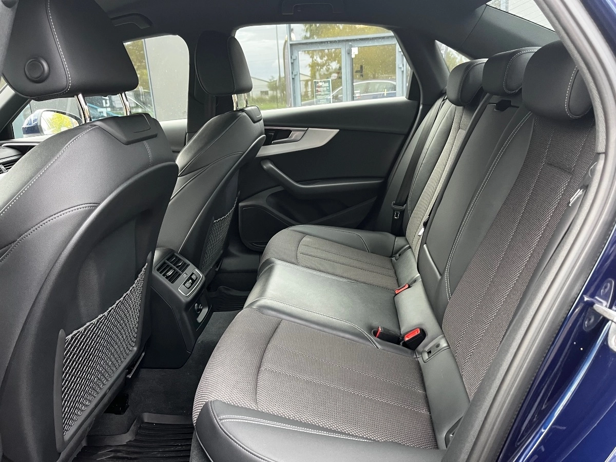 Audi A4 - photo 19