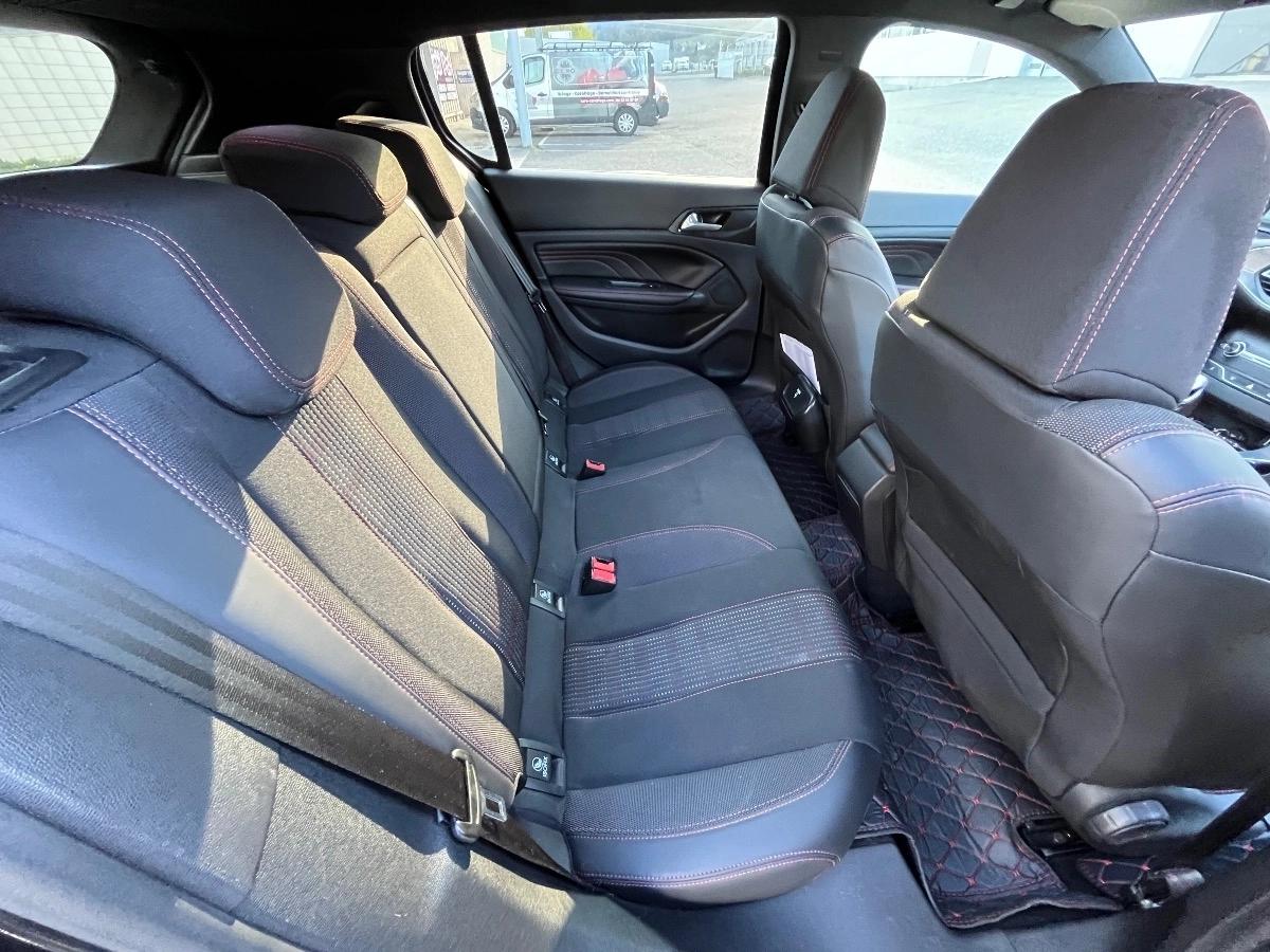 Peugeot 308 GENERATION-II 1.2 PURETECH 130 GT LINE START-STOP