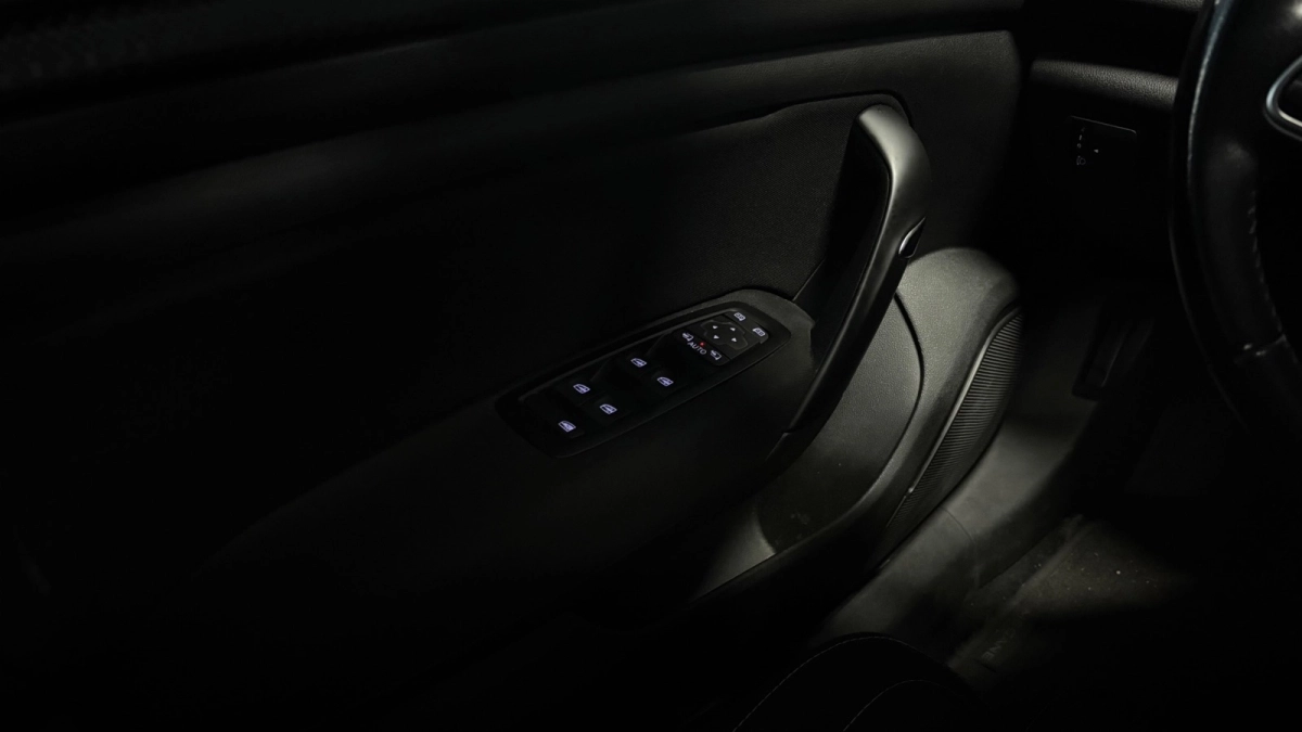 Renault Megane - photo 26