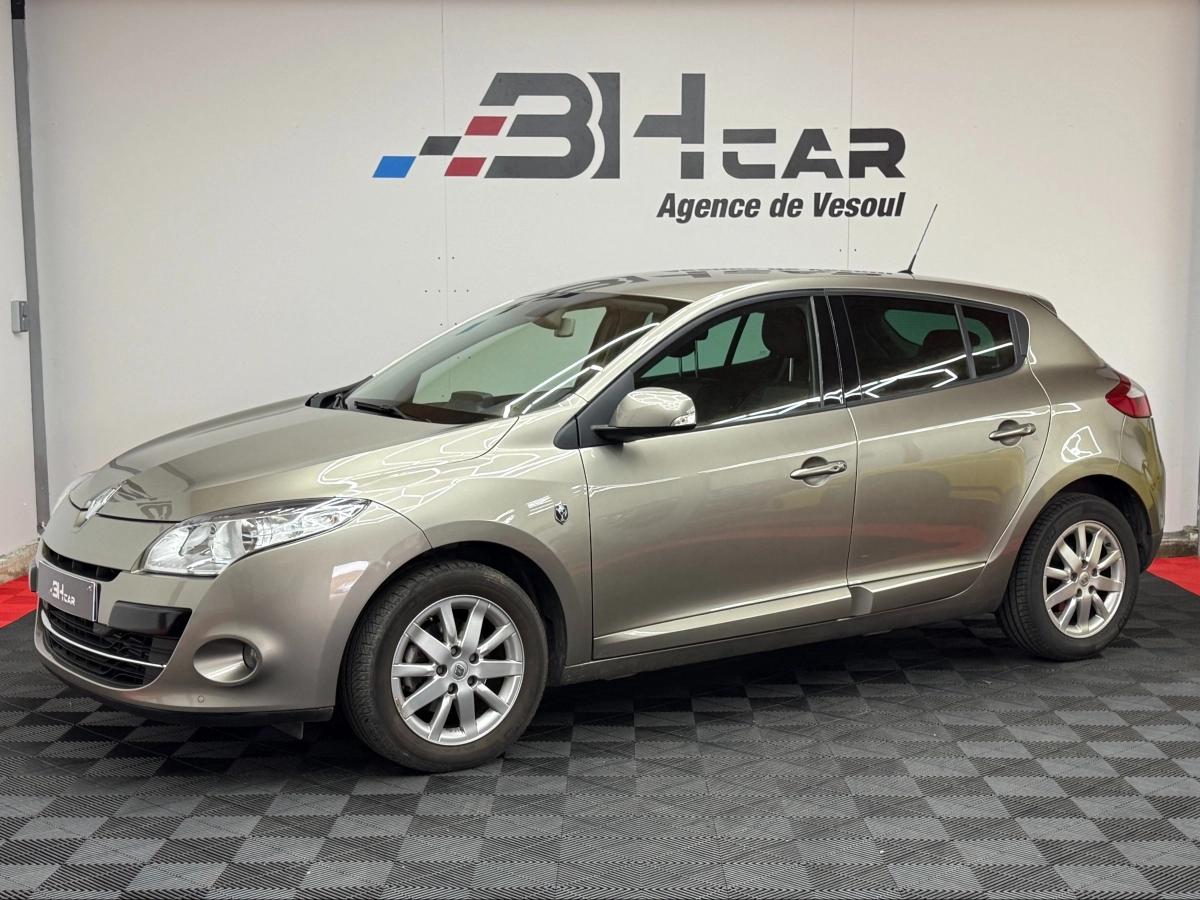 Image: Renault Megane 1.4 TCE édition XV de France - 130cv