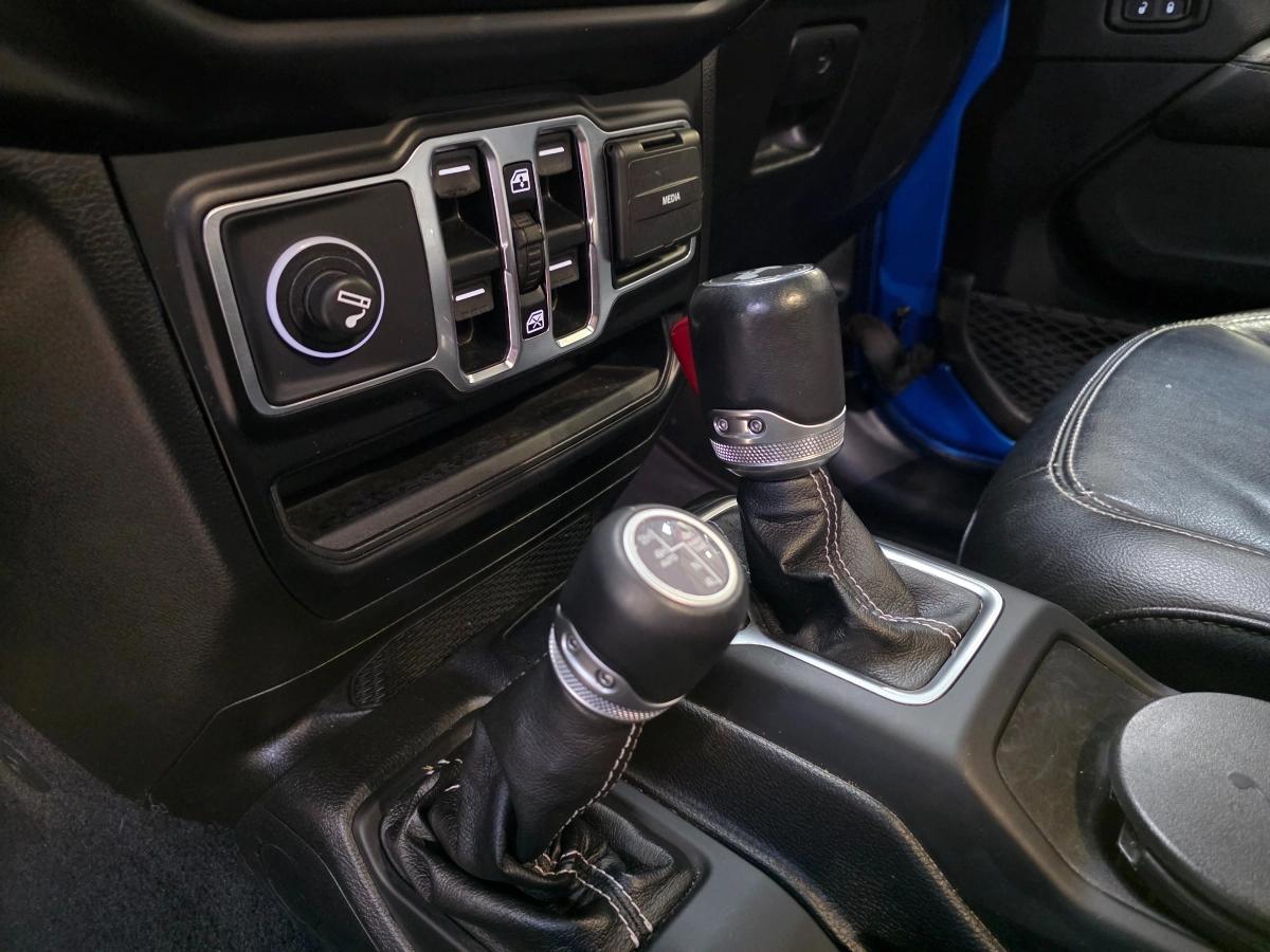 Jeep Wrangler 2.0 T 380H 270 4XE HYBRID PHEV 17.3KWH UNLIMITED OVERLAND AWD BVA