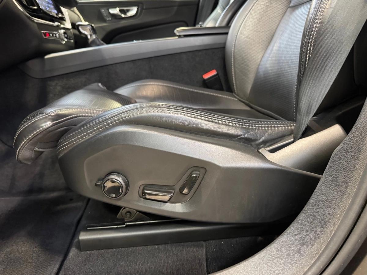 Volvo Xc60 2.0 D4 190 INSCRIPTION LUXE AWD GEARTRONIC BVA