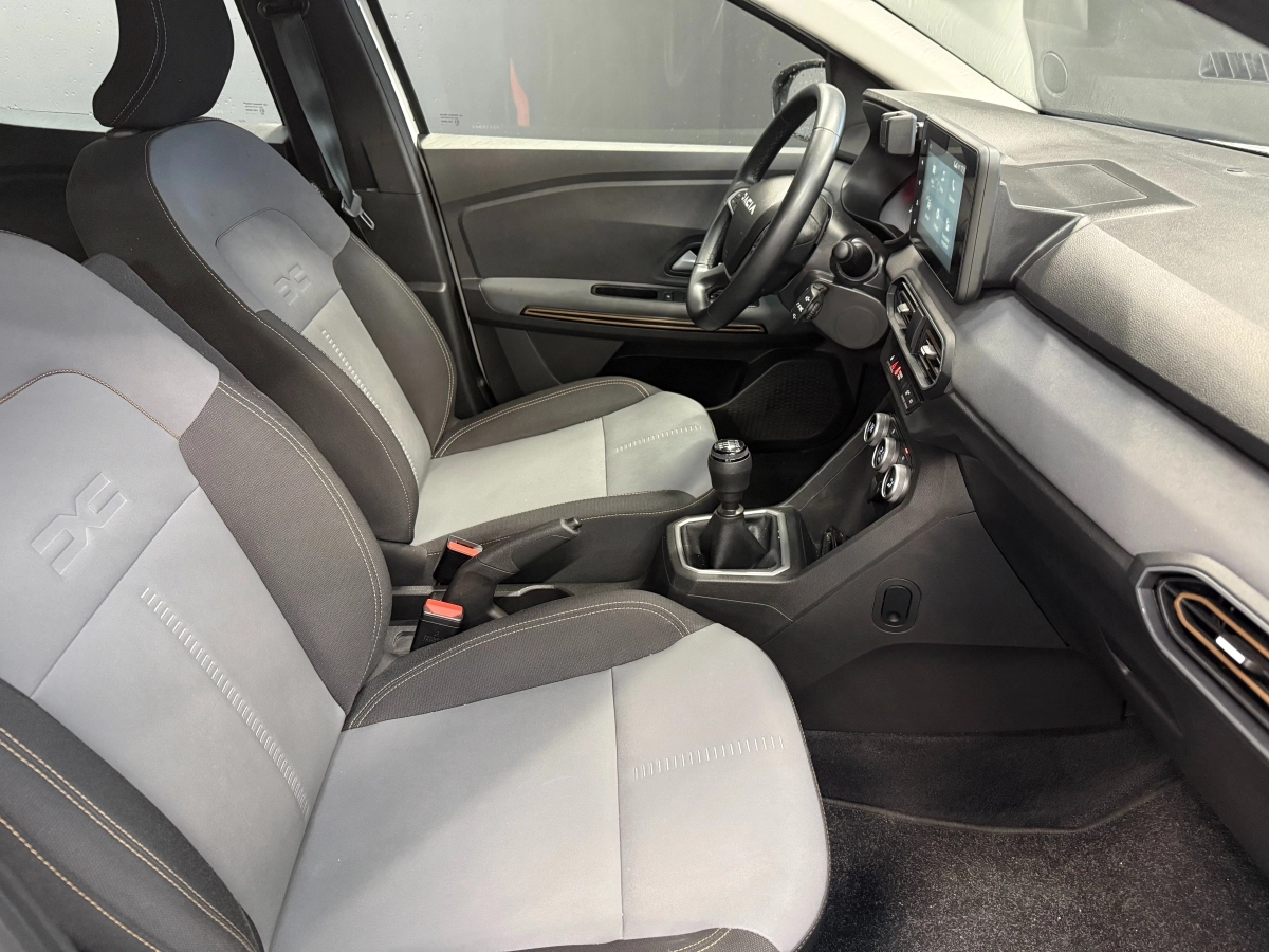 Dacia Sandero - photo 8