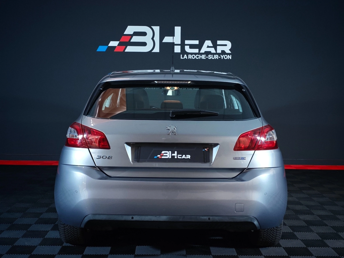 Peugeot 308 - photo 4