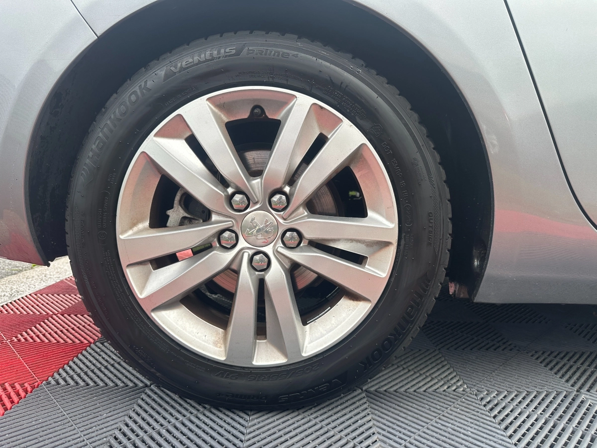 Peugeot 308 - photo 29