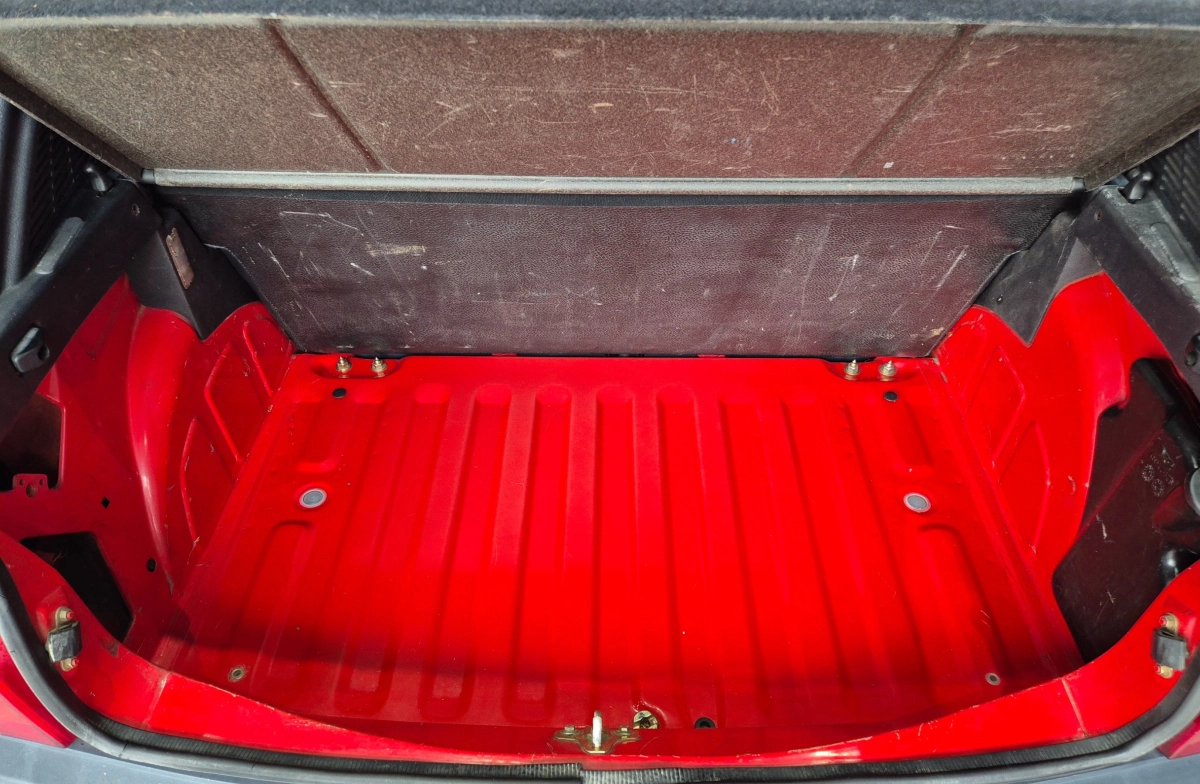 Peugeot 205 - photo 14