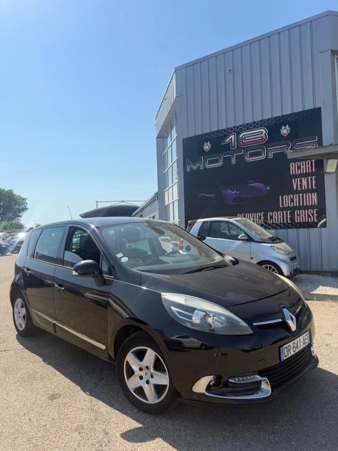 RENAULT Scenic