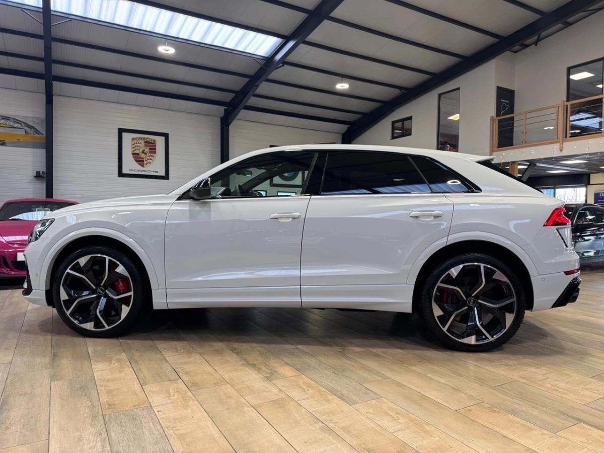 Audi Rs Q8 4.0 TFSI 600 QUATTRO TIPTRONIC BVA