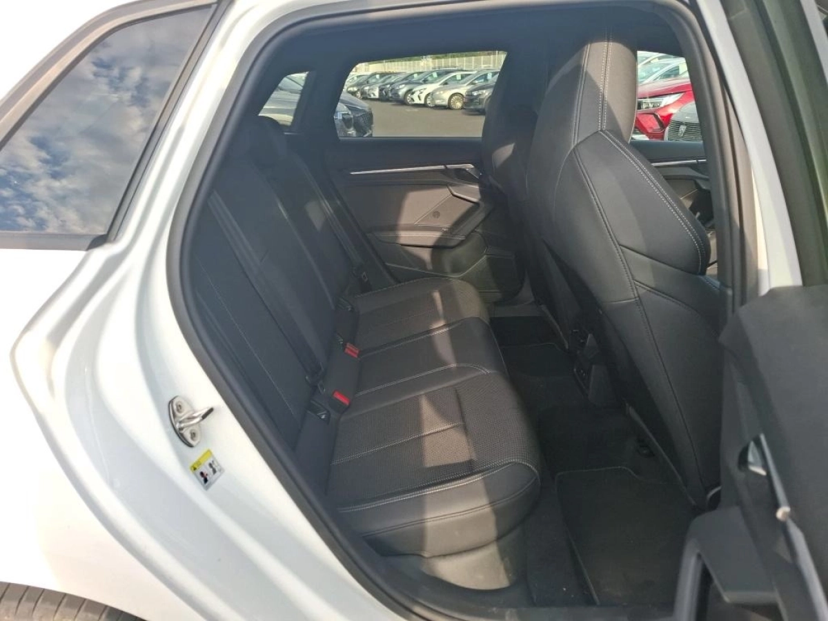 Audi A3 - photo 8