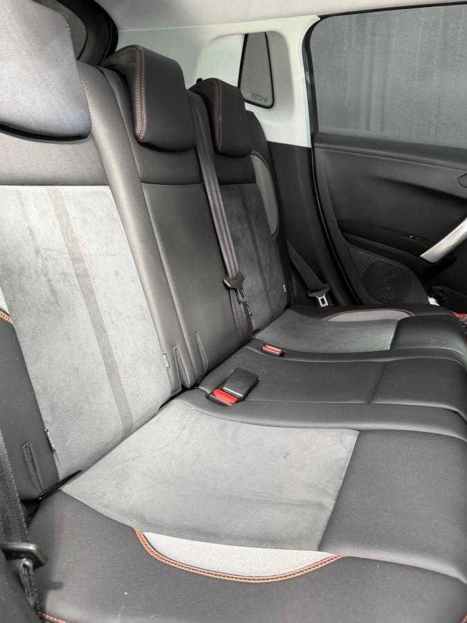 Peugeot 2008 GENERATION-I 1.6 BLUEHDI 100 CROSSWAY