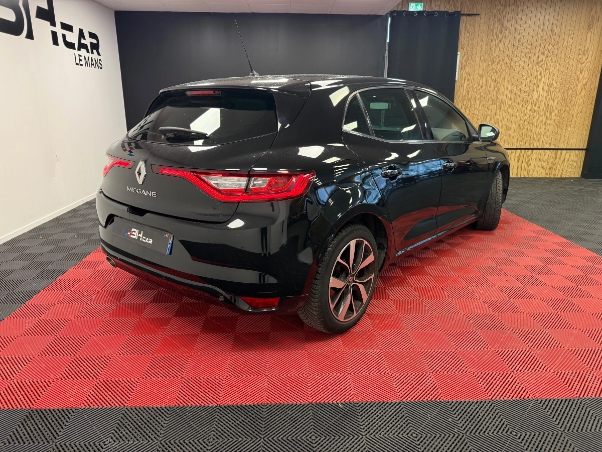 Renault Megane - photo 4