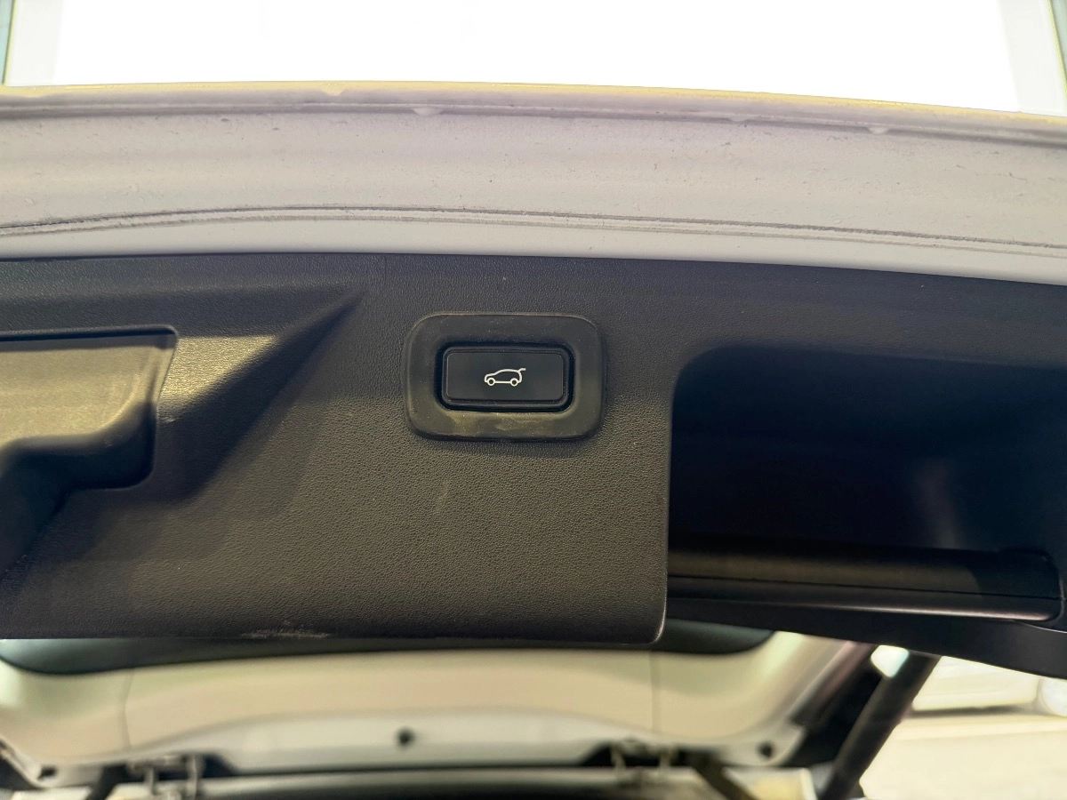 Land Rover Discovery Sport - photo 31