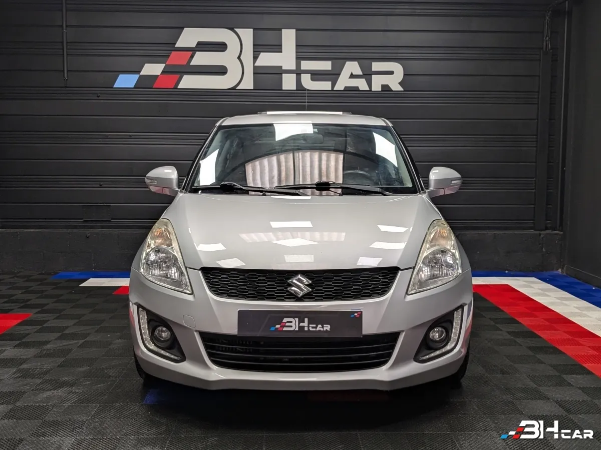 Suzuki Swift - photo 2