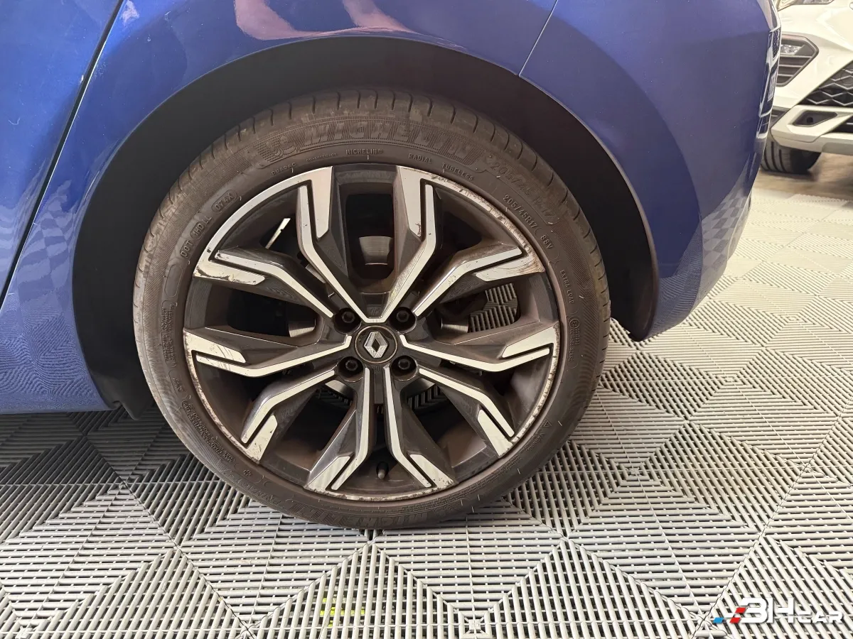 Renault Clio - photo 20