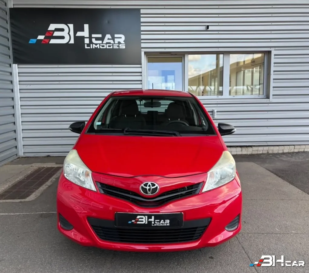 Toyota Yaris - photo 3