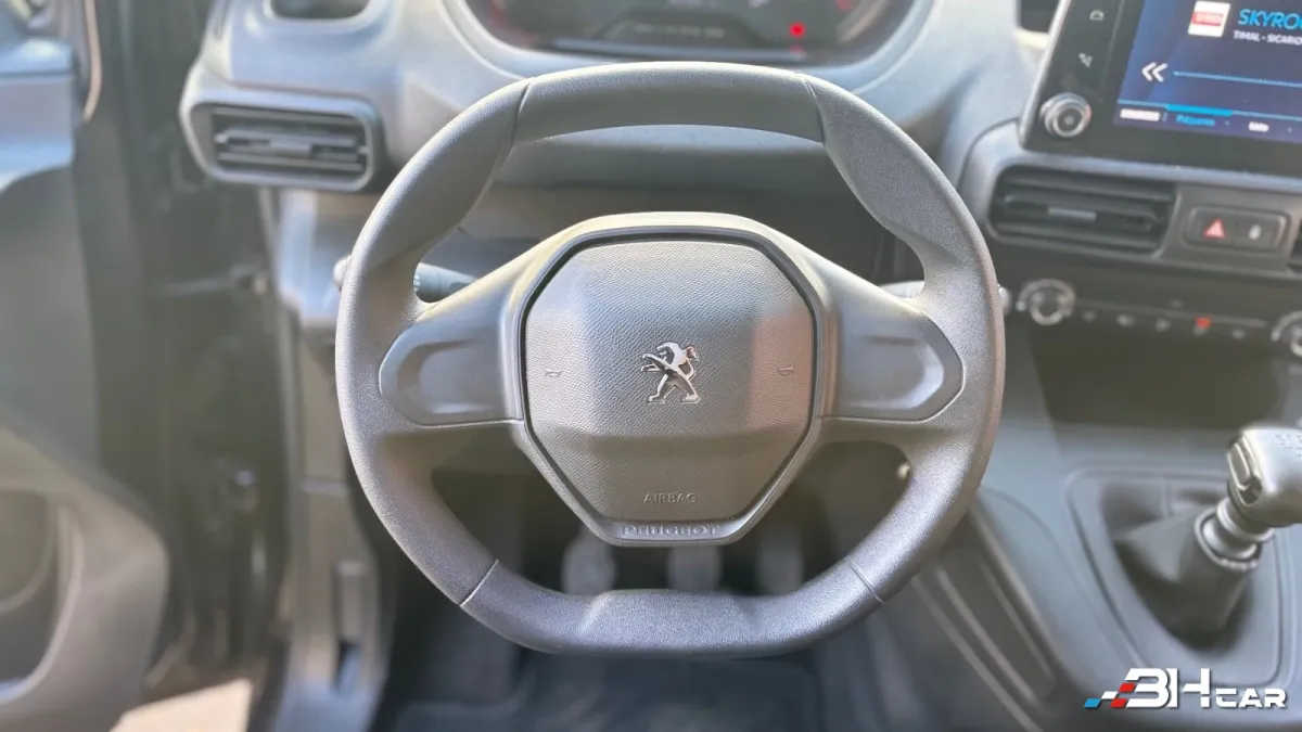Peugeot Partner Vu - photo 9