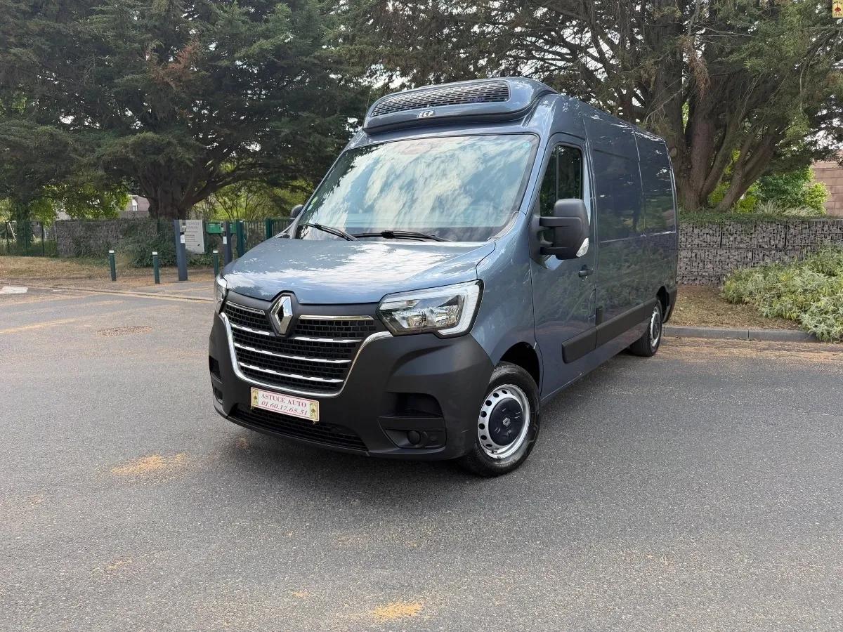 RENAULT Master Vu
