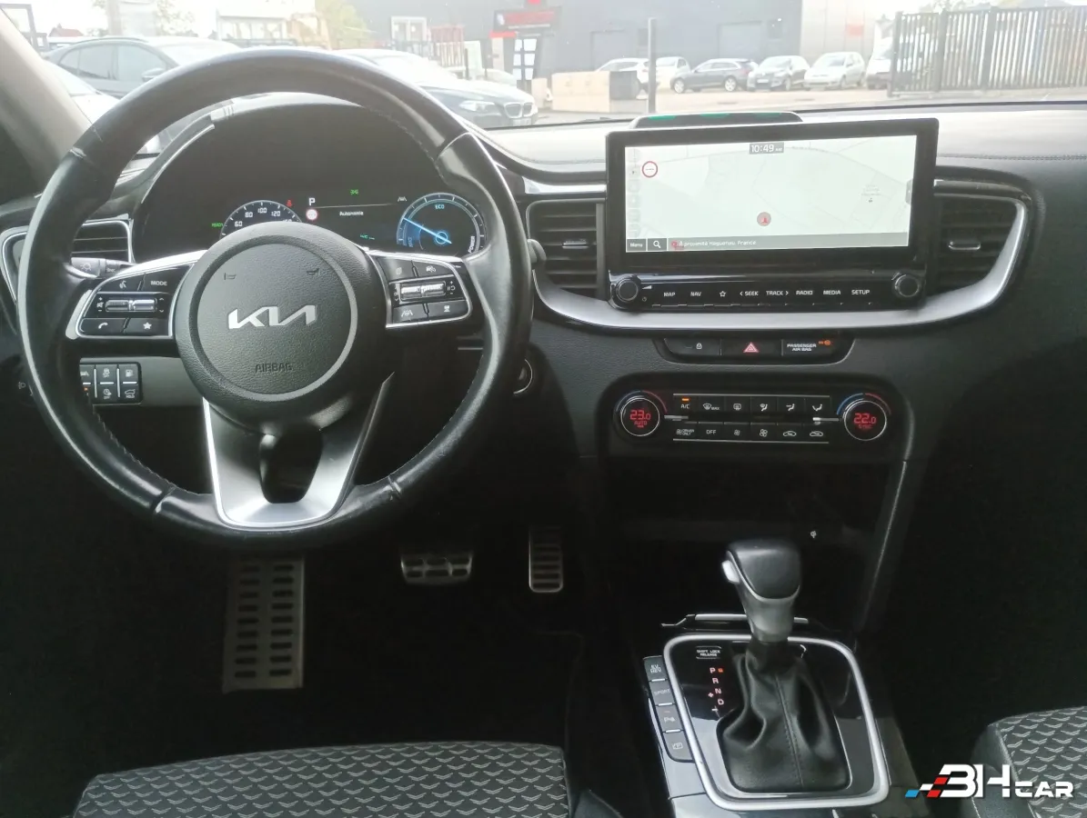 Kia Xceed - photo 32