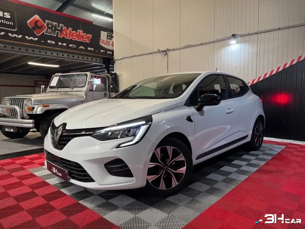 Renault Clio - photo 2