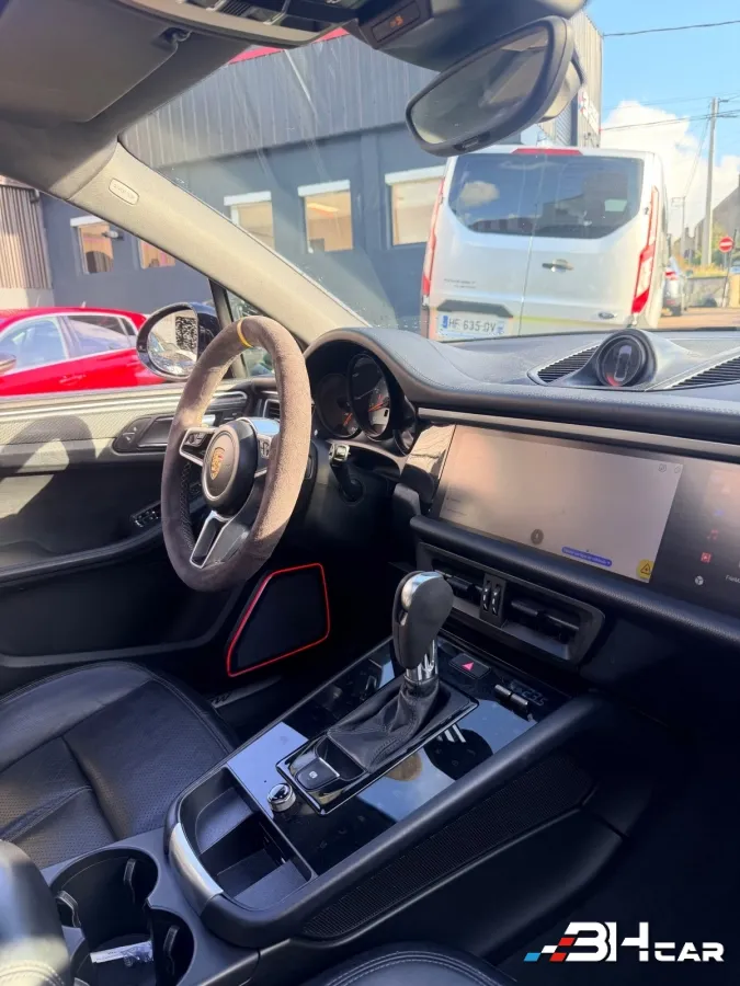 Porsche Macan - photo 14