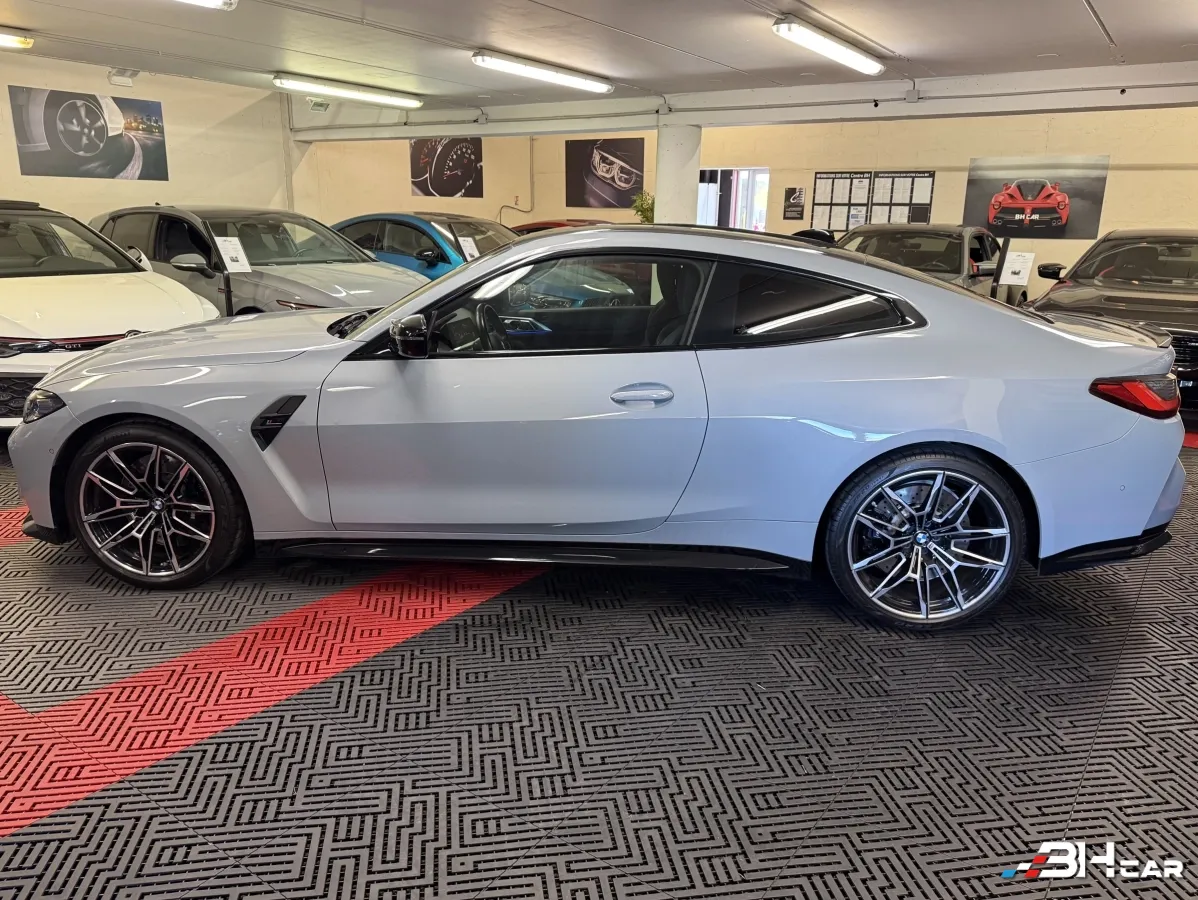 Bmw M4 - photo 4