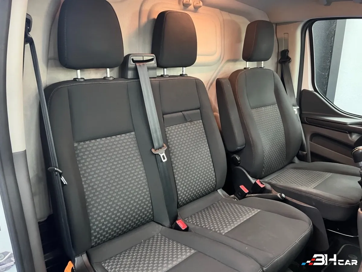Ford Transit Custom Vu - photo 14