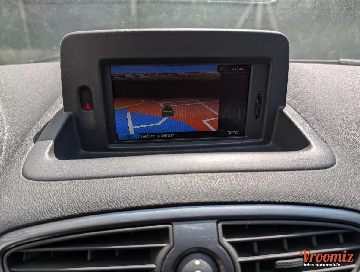 Renault Clio 1.6 110 DYNAMIQUE BVA