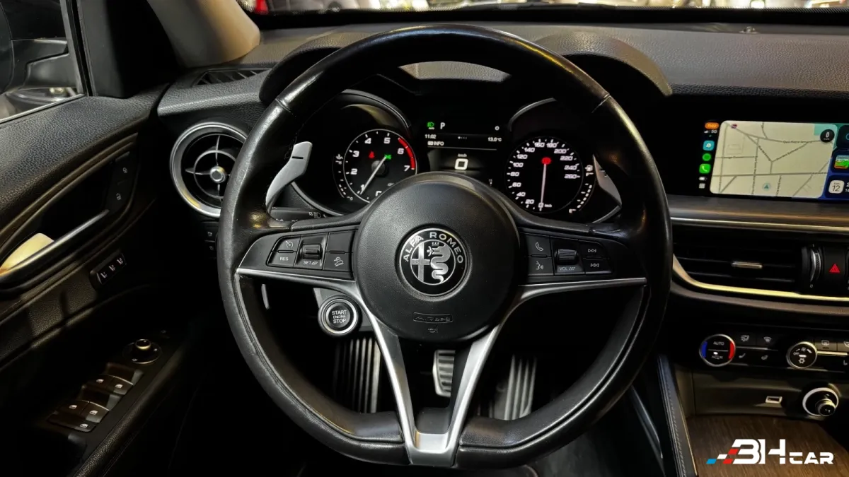 Alfa Romeo Stelvio - photo 21