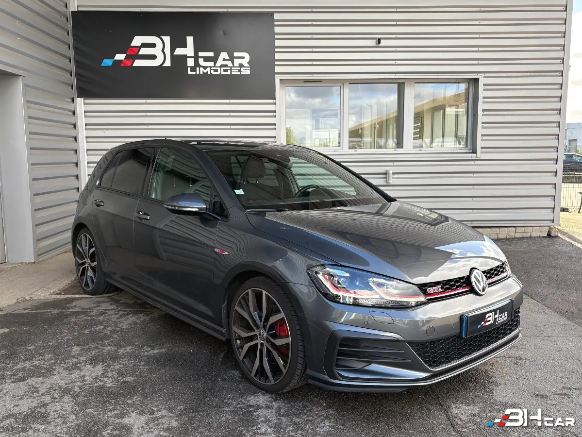 Volkswagen Golf - photo 4