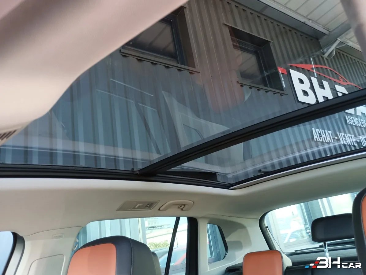 Volkswagen Tiguan - photo 25