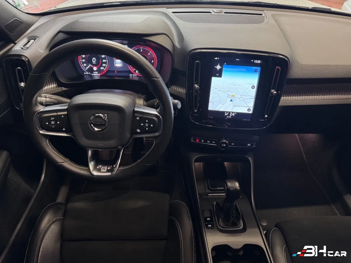 Volvo Xc40 - photo 8