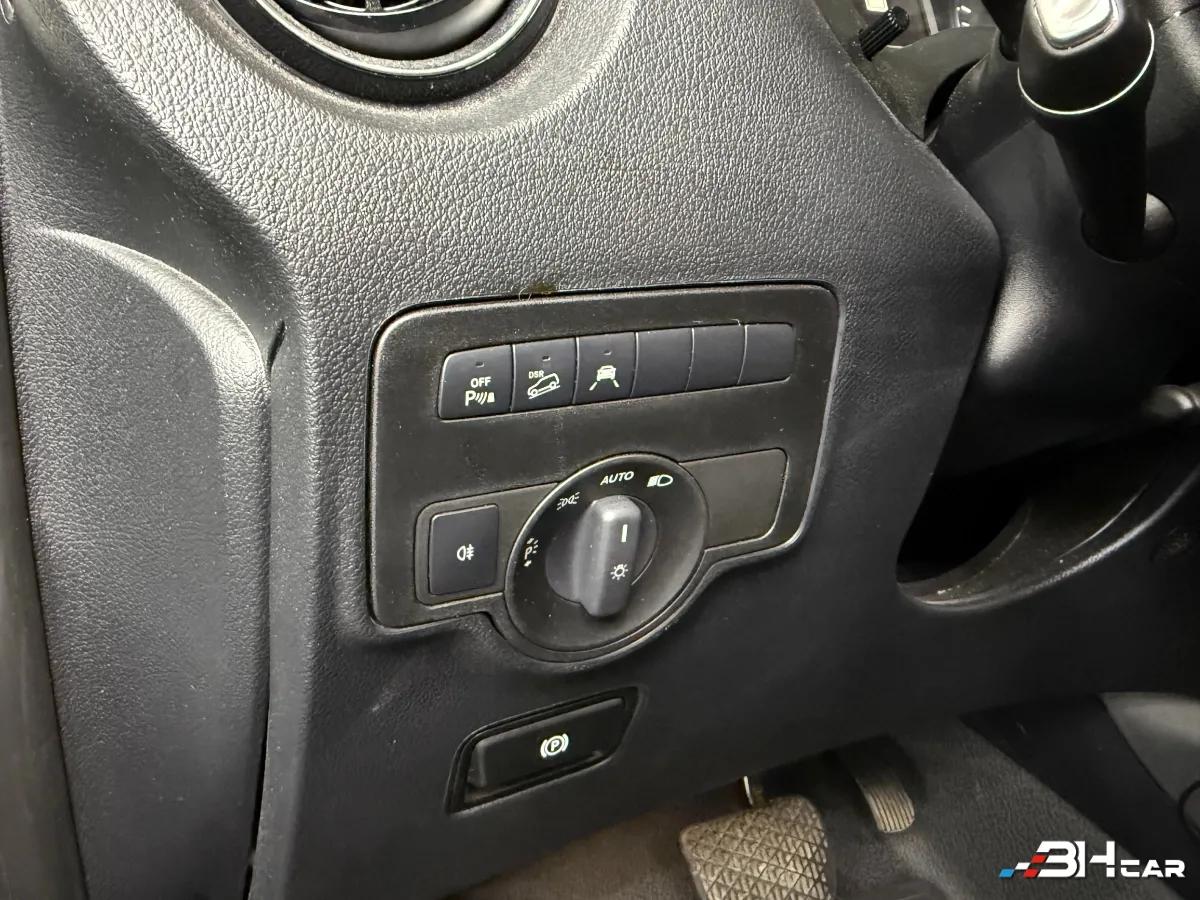 Aperçu indisponible de Mercedes-Benz Vito