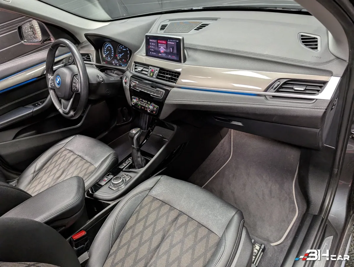 Bmw X1 - photo 8