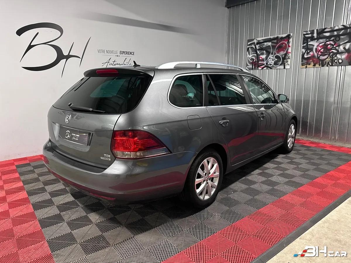 Aperçu indisponible de Volkswagen Golf