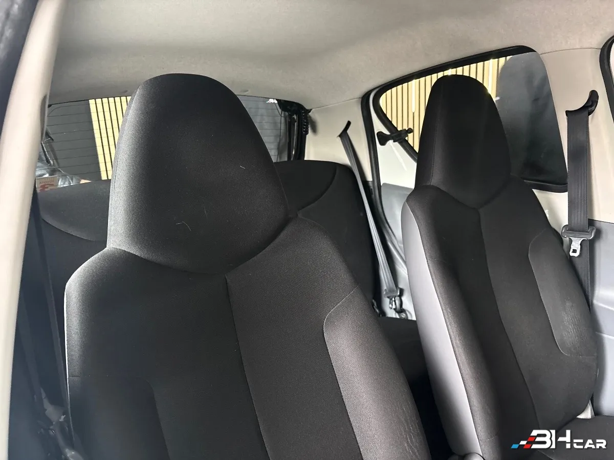 Toyota Aygo - photo 15