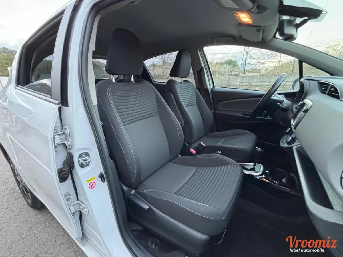 TOYOTA Yaris 3 phase 2 HSD 100h Design 5p