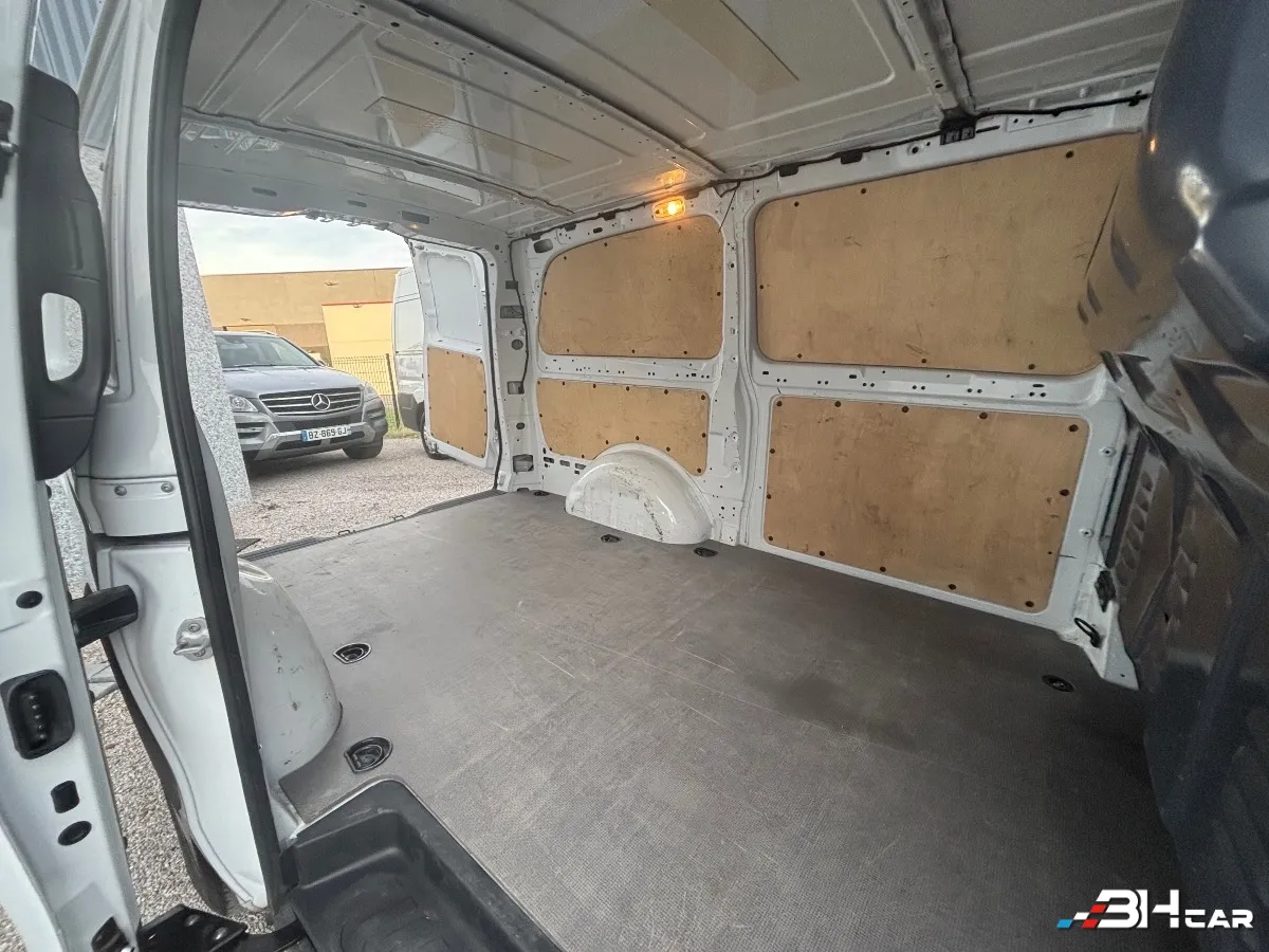 Mercedes Vito Vu - photo 9